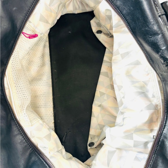 Lululemon Travel Gym Diaper Large Black Bag - Picture 8 of 13